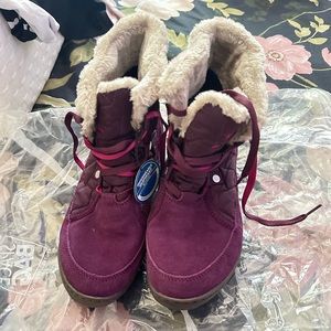 Columbia Fuzzy Rainboots